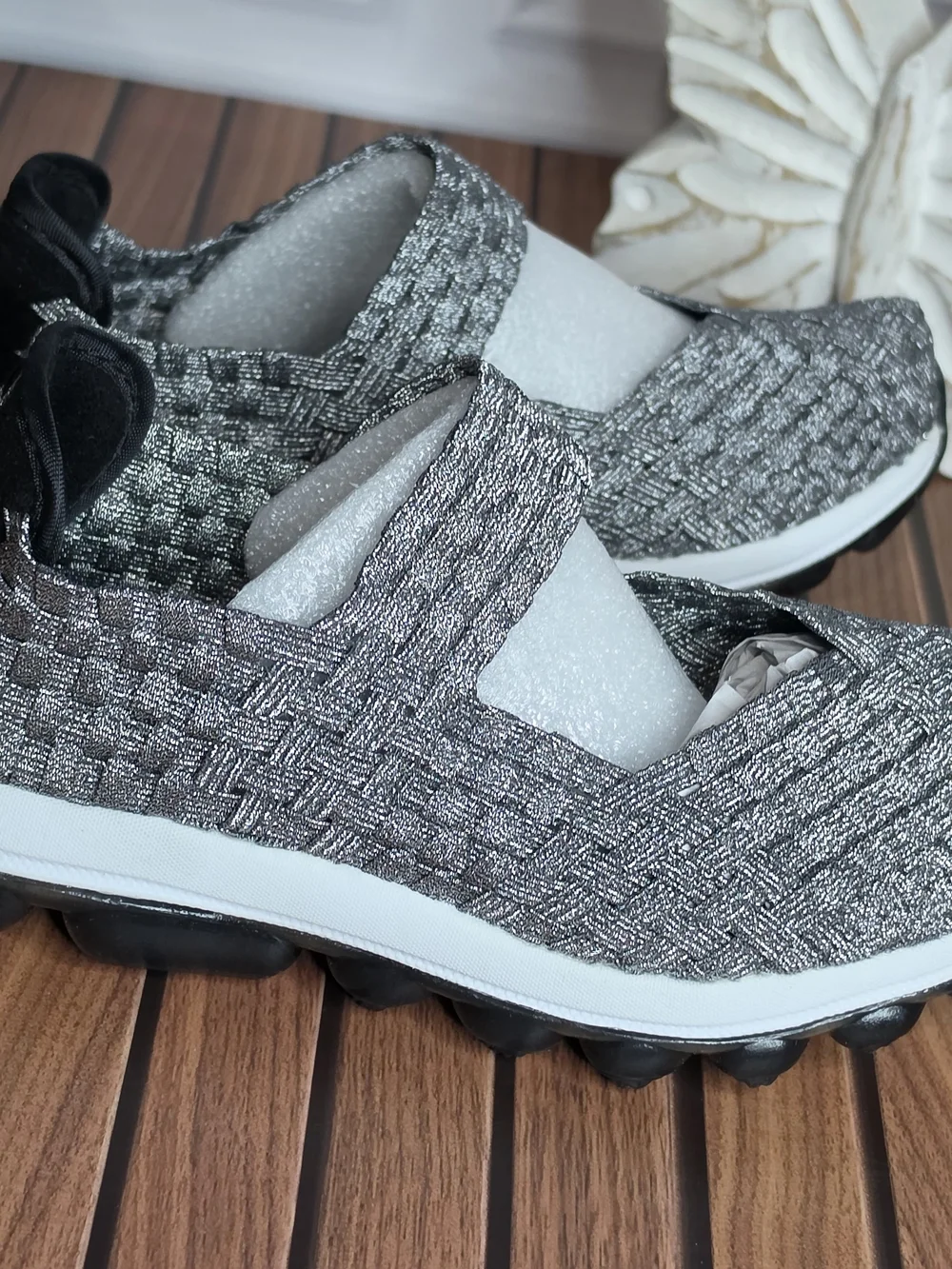 bernie mev. flexible woven